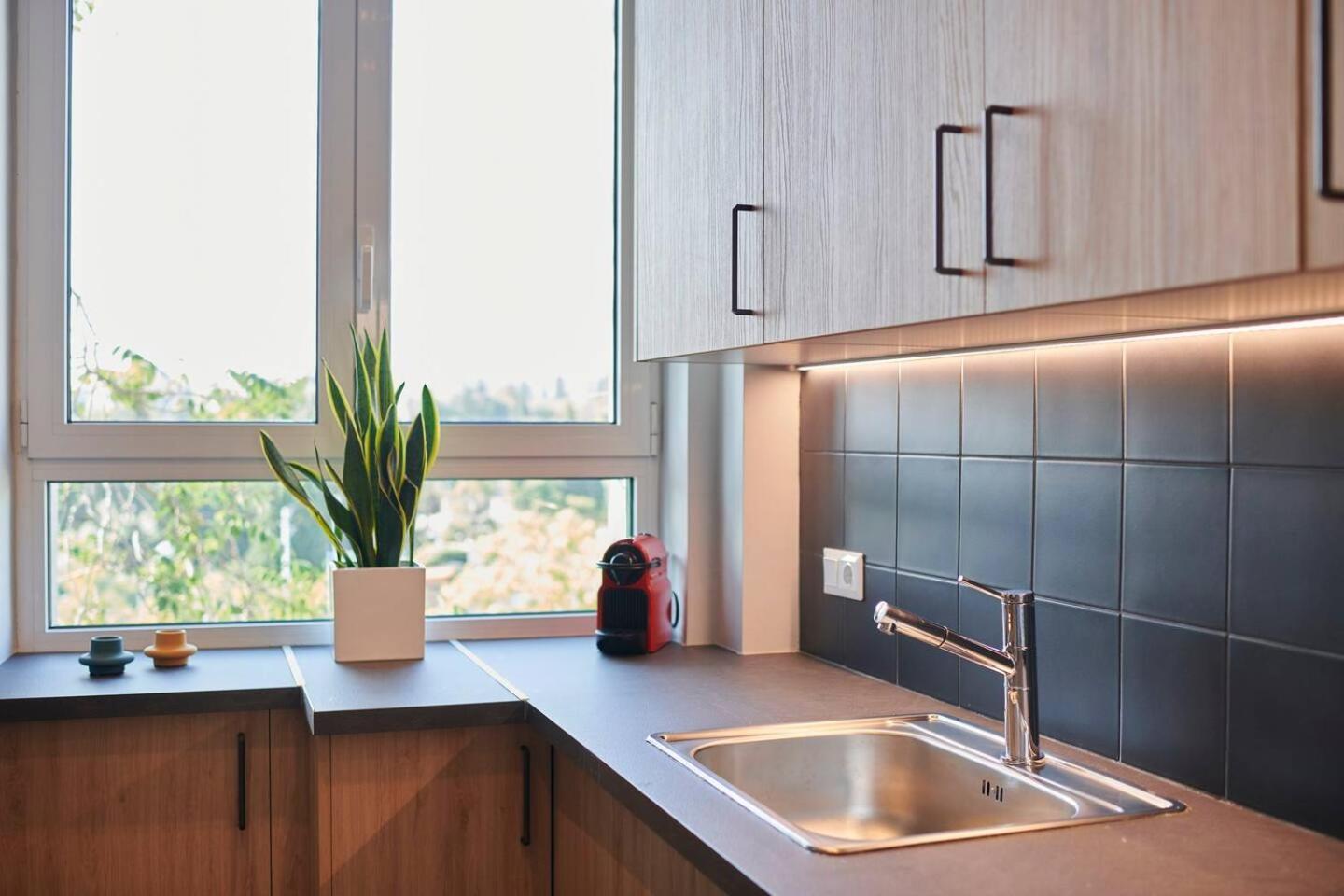 בית נופש Ma Maison Acropolis Mansion,3bdr N6,400mbps *