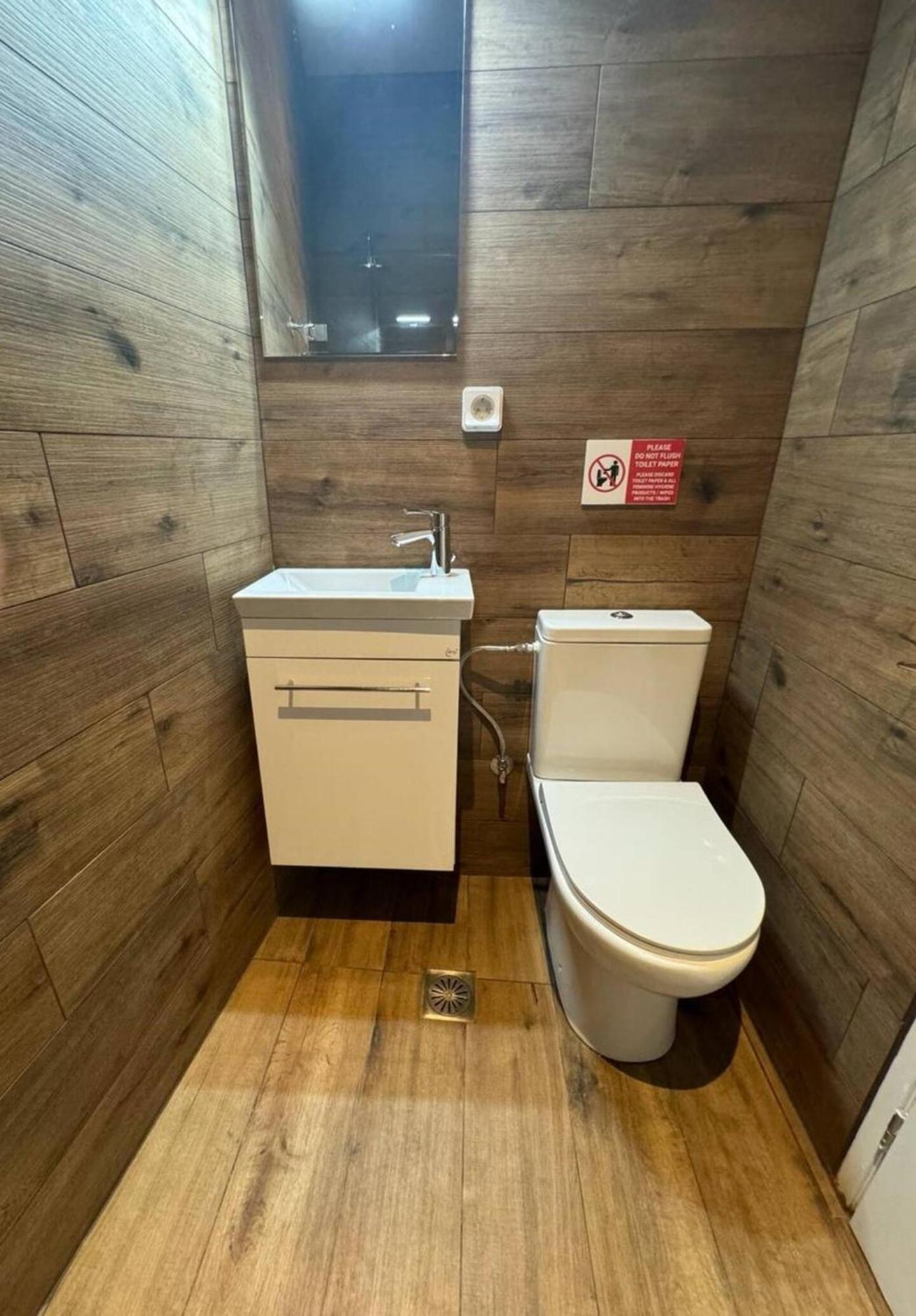 בית נופש Ma Maison Acropolis Mansion,3bdr N6,400mbps
