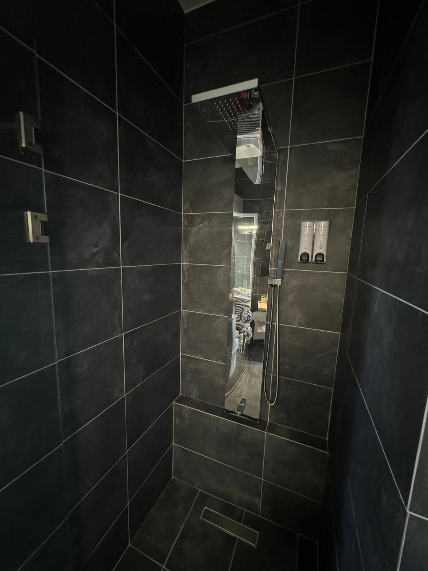 בית נופש Ma Maison Acropolis Mansion,3bdr N6,400mbps *