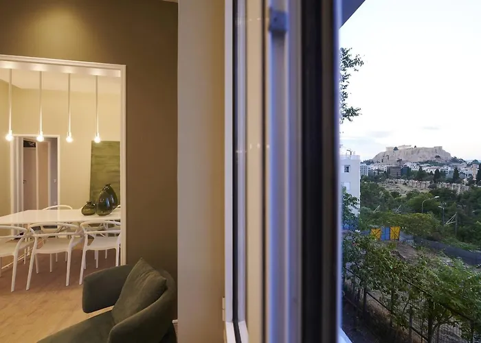 Ma Maison Acropolis Mansion,3Bdr Suite N6,400Mbps
