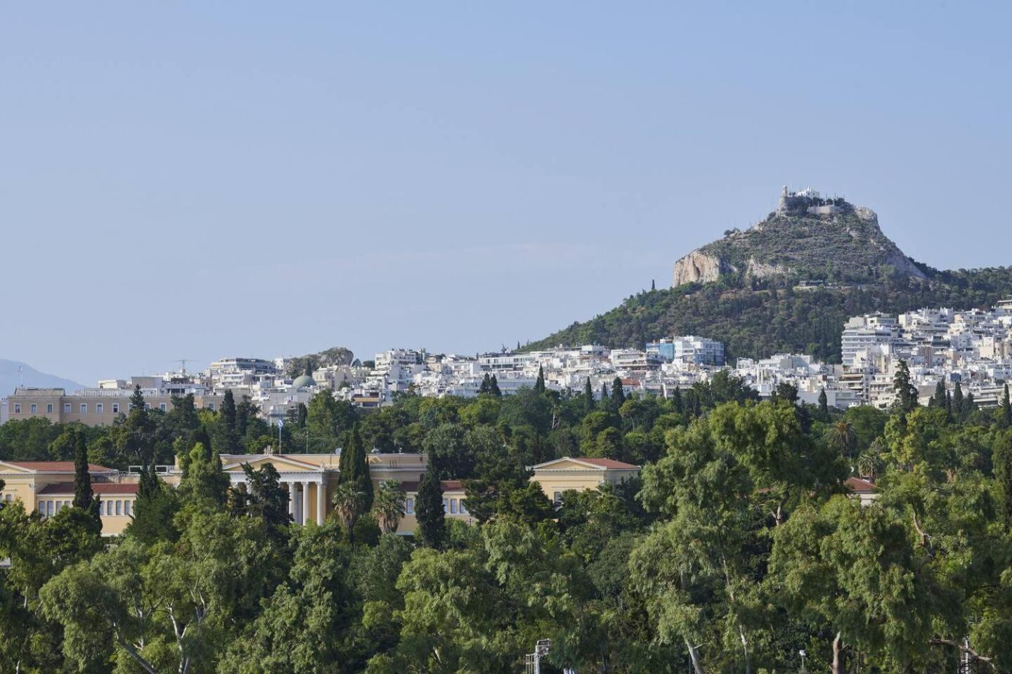 Ma Maison Acropolis Mansion: Near Ancient Wonders Athens